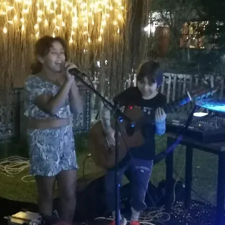 Otantik Tas Ev Bed & Breakfast Dalaman