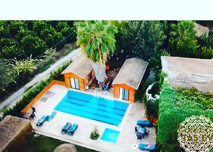 Otantik Tas Ev B&B Dalaman