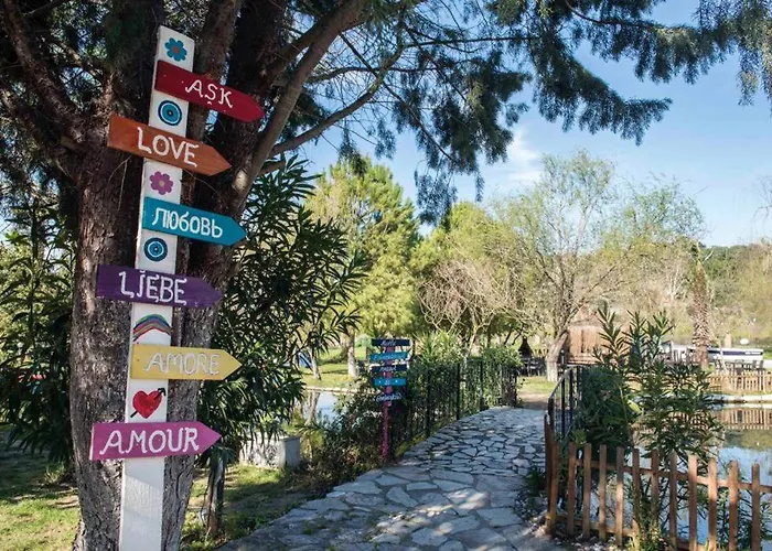 Otantik Tas Ev Oda ve Kahvaltı