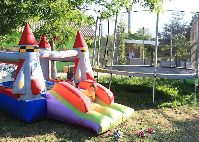 Bed & Breakfast Otantik Tas Ev 3*