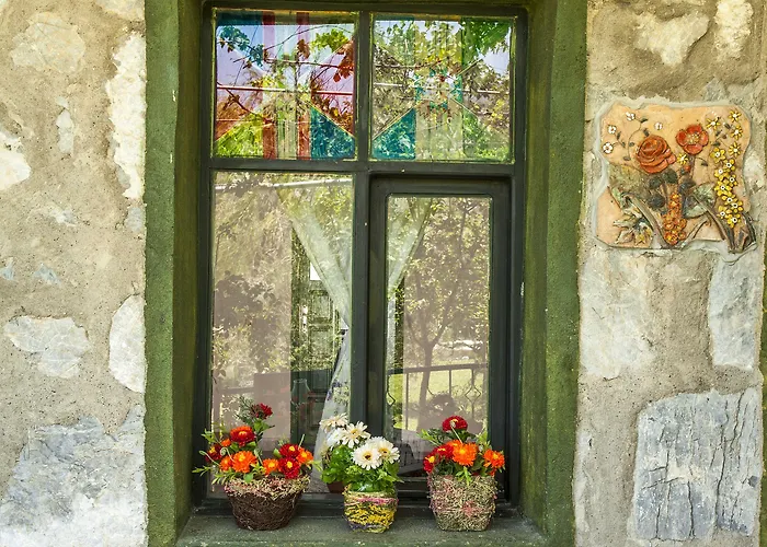 Bed & Breakfast Otantik Tas Ev 3*