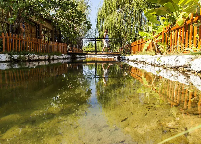 Otantik Tas Ev Oda ve Kahvaltı