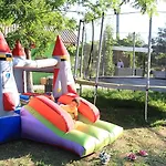 Bed & Breakfast Otantik Tas Ev 3*