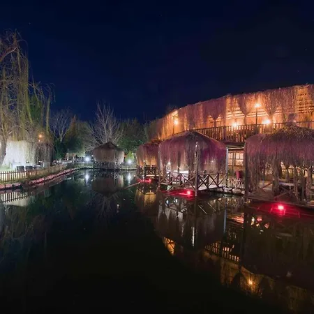 فندق مبيت وإفطار أوتانتيك تاس إيف دالامان