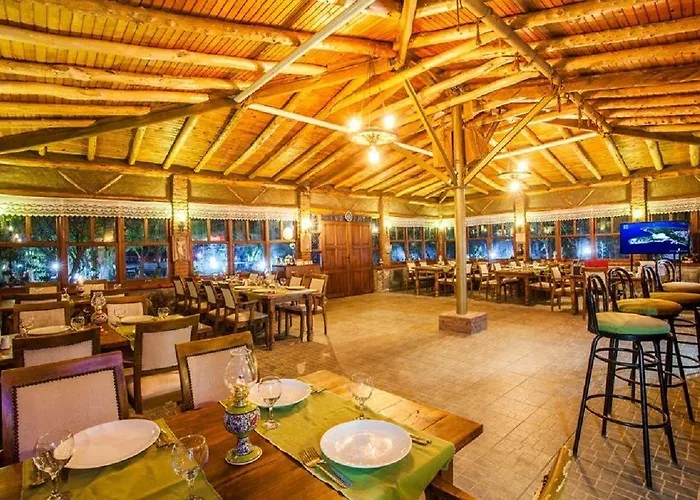 Bed & Breakfast Otantik Tas Ev 3*