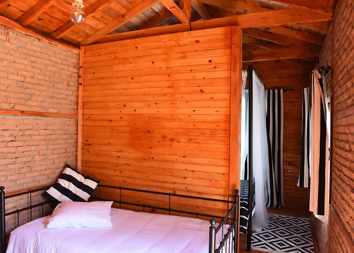 Otantik Tas Ev 3* Dalaman