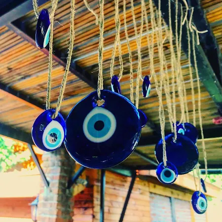 ベッド・アンド・ブレックファスト Otantik Tas Ev ダラマン